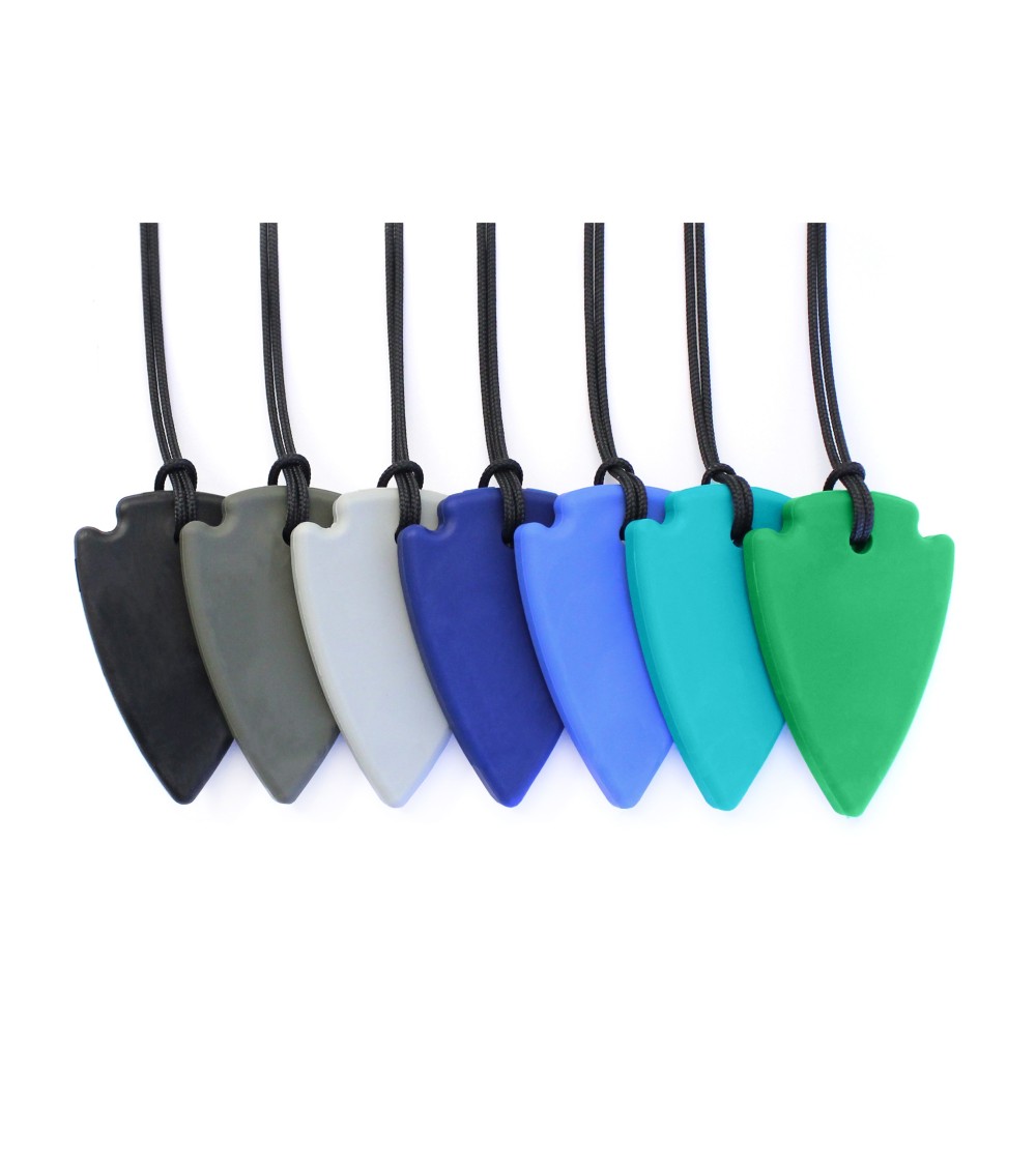 Activité manuelle polyvalente : collier pointe de flèche en vue