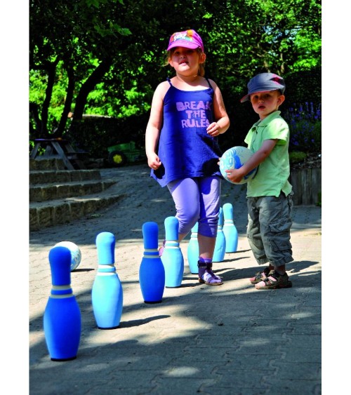 Zwei Kinder spielen – Gemeinschaft und Spaß