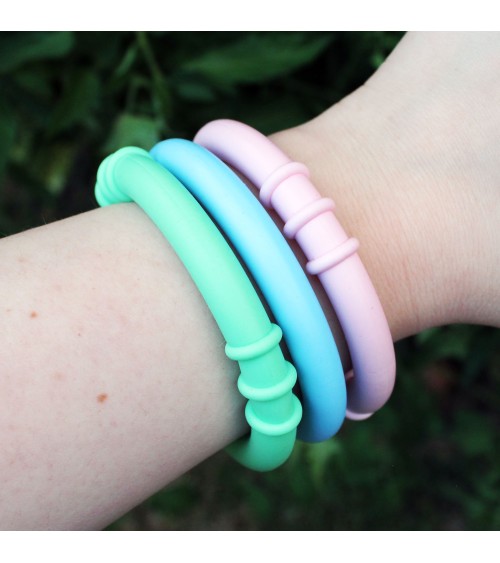 Bracelet à mâcher pour bébé : sûr, discret et à portée de main