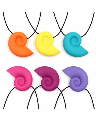 Chewable shell necklace from Ark-Therapeutic – discreet help for calming and concentration