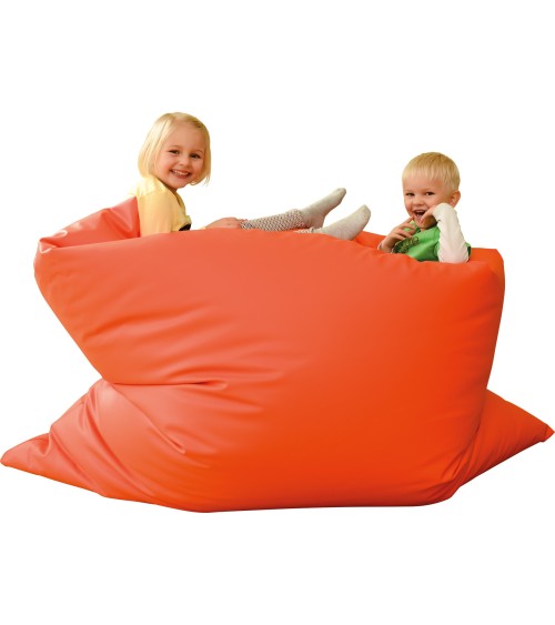 Kuschelparadies aus Kunstleder - Größe: ca. 150x150x30cm - 229,00