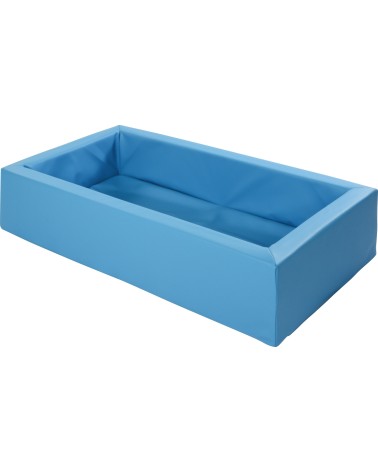 Schuimbedden met synthetische leren dekmantel, approx: 126x 70 cm met geïntegreerde schuimvloer, zonder matras